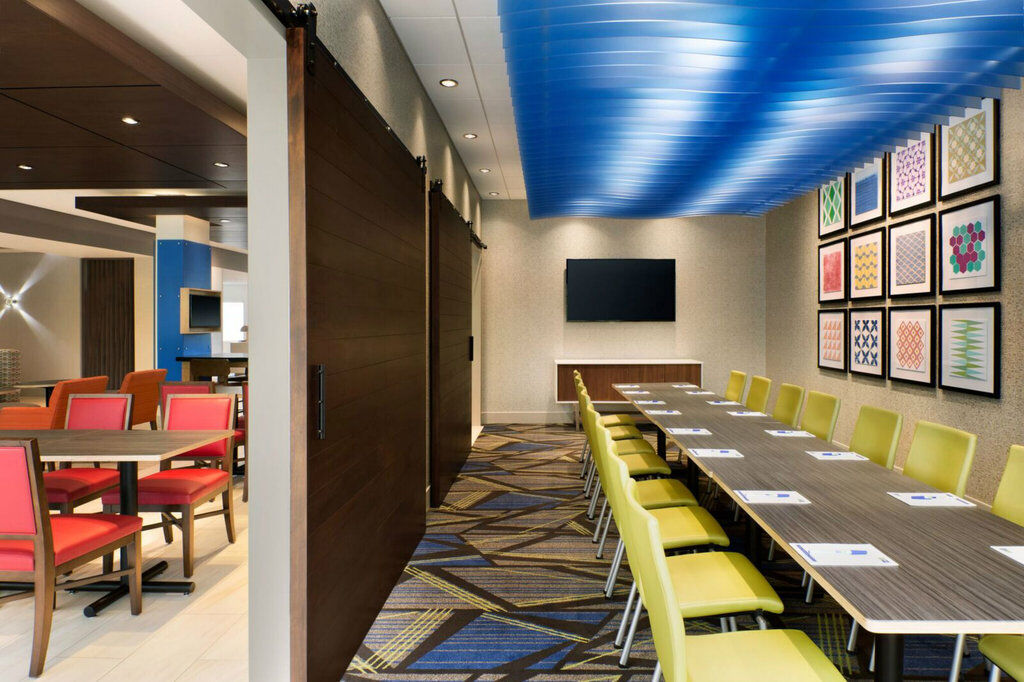 Holiday Inn Express - Auburn Hills South By Ihg Екстер'єр фото
